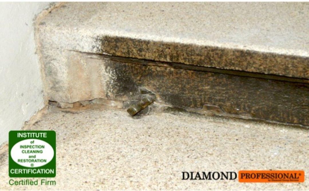 Čištění a renovace žulových schodů